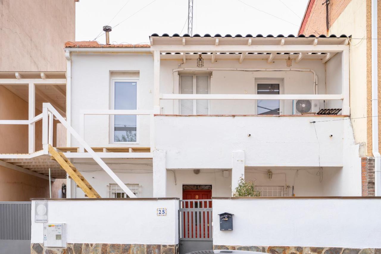 Independent Room Close To Ifema Y Aeropuertob 马德里 外观 照片